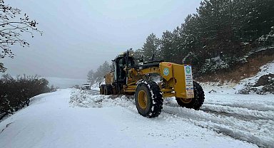 Spil Dağı Milli Parkında kar mesaisi