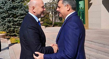 Süleyman Soylu'dan İçişleri Bakanı Çiftçi'ye "hayırlı olsun" ziyareti