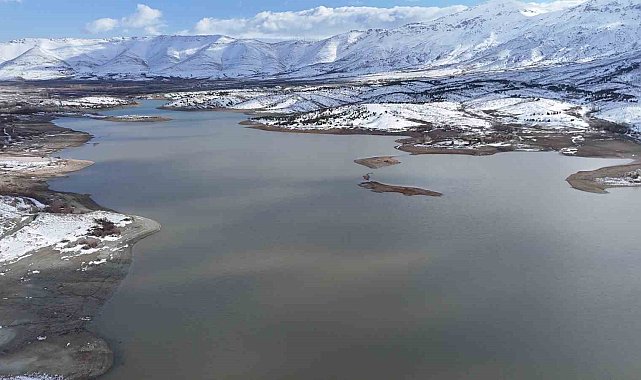 Sürgü Barajı'nda su seviyesi yüzde 60'a yaklaştı