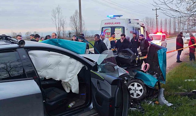 SUV tipi araç otomobile ok gibi saplandı: 1 ölü, 1 yaralı