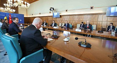 TBMM Başkanı Kurtulmuş, Romanya Başbakanı Bolojan ile görüştü