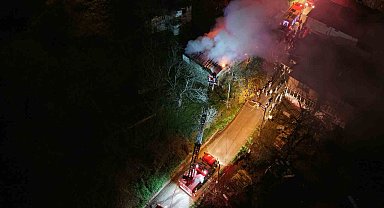 Tek başına yaşadığı evinde alevlerin arasında hayatını kaybetti