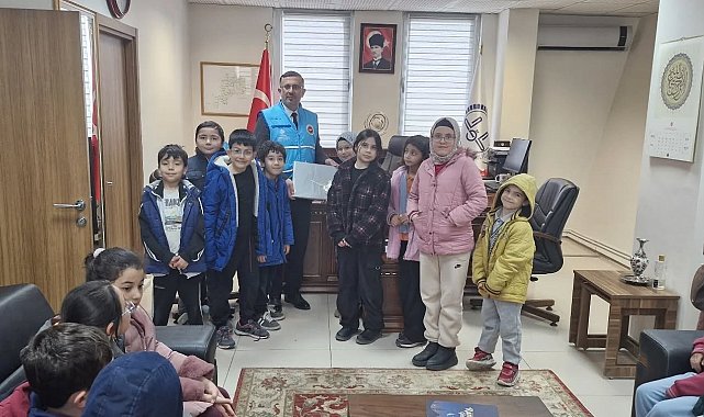 Tepebaşı'nda miniklerden Gazze'ye bağış