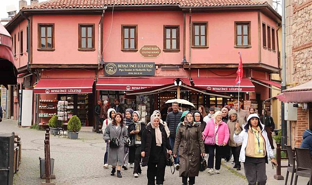 Termometreler düştü, kalabalık azalmadı: Eskişehir'de hafta sonu yoğunluğu