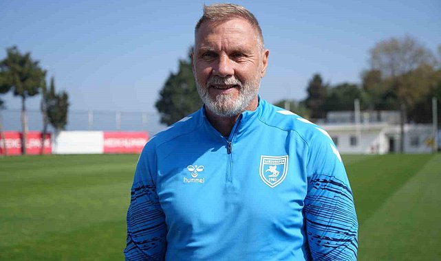 Thorsten Fink: "Ligi kaçıncı sırada bitireceğimiz, başarısız olduğumuz anlamına gelmez"