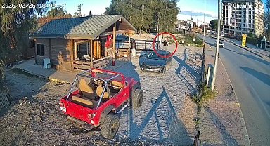 Tokalaştığı şahsın silahlı saldırısına uğrayıp ölümle burun buruna gelmişti, 2 şüpheli tutuklandı