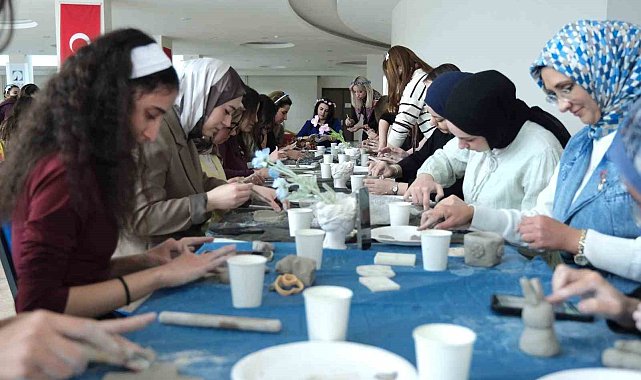 Tokatlı kadınlar kil atöyesine girip hünerlerini sergiledi