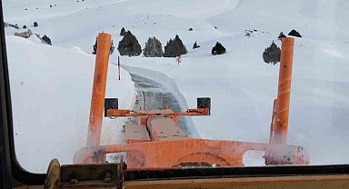 Tomarza-Arslantaş ve Tufanbeyli-Ayvat Yolu yeniden ulaşıma açıldı