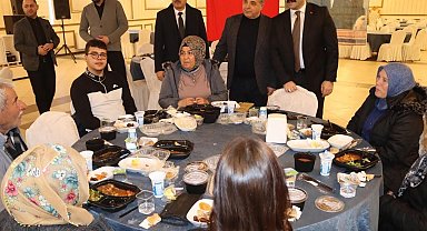 Tomarza'da Dünya Yetimler Günü'nde anlamlı iftar