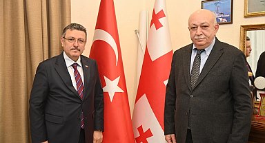 Trabzon'da Başkan Genç'ten Gürcistan Başkonsolosluğu'na taziye ziyareti
