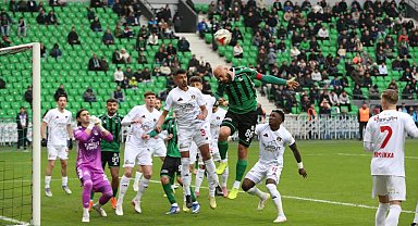 Trendyol 1. Lig: Sakaryaspor: 2 - Vanspor FK: 1