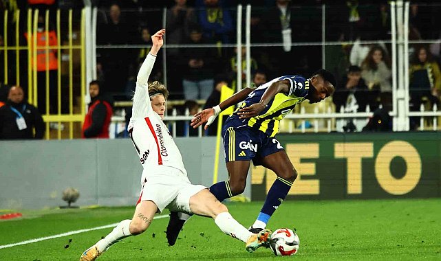 Trendyol Süper Lig: Fenerbahçe: 1 - Samsunspor: 2