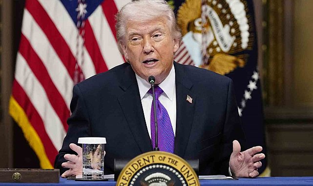 Trump, İran'da yeni dini lider seçimine dahil olmak istiyor