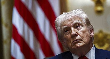 Trump: "İran hükümetinin talebi üzerine enerji tesislerine yönelik saldırıları 10 gün daha erteledim"