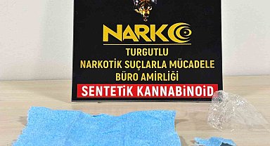 Turgutlu'da emniyetin sokak çalışmalarında 2 torbacı yakalandı