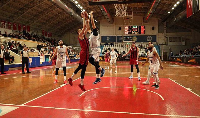 Türkiye Basketbol Ligi: Kocaeli BŞB Kağıtspor: 69 - Gaziantep Basketbol: 75