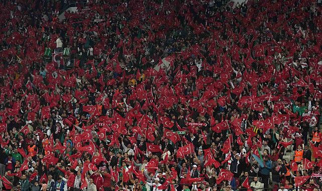 Türkiye - Romanya maçının genel bilet satışları başladı