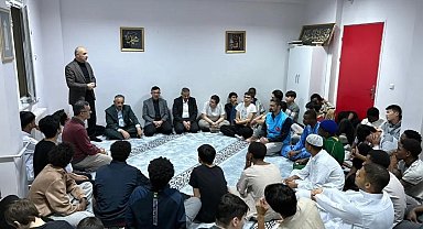 Uluslararası öğrencilere gurbette bayram morali