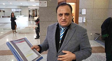 Ünlü yapımcı Erol Köse, Sarıyer Maslak'ta bulunan Ağaoğlu 1453 Konutları'nın 16'ıncı katından düşerek hayatını kaybetti.