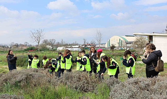 Ürünlü'de doğa sevgisi yeşeriyor