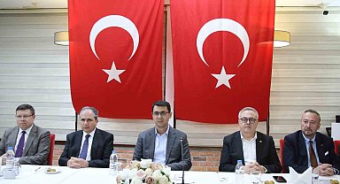 Uşak protokolü bayramlaşma töreninde buluştu