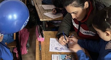 Uşak'ta jandarmadan öğrencilere ziyaret