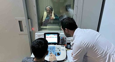 Uzmanından ailelere uyarı: İşitme testini ihmal etmeyin