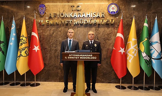 Vali, kentin asayiş durumuyla ilgili brifing aldı