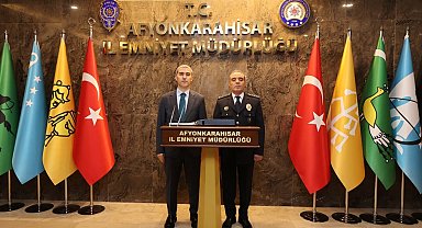 Vali, kentin asayiş durumuyla ilgili brifing aldı