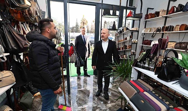 Vali Varol'dan rezerv alanda faaliyet gösteren esnafa bayram ziyaret