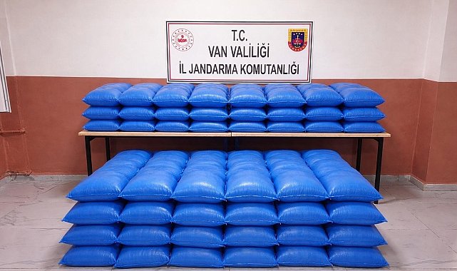 Van'da 6 milyon TL değerinde kaçak malzeme ele geçirildi
