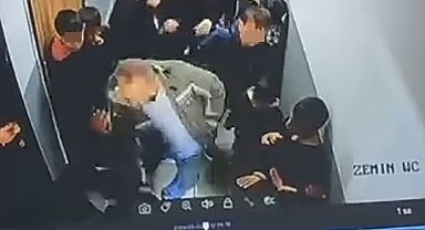 Van'da okulda dehşet: Çocuğuna kartopu atan öğrenciyi koridorda darp etti