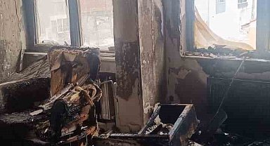 Yangında dumandan etkilenen 3 kişi hastaneye kaldırıldı