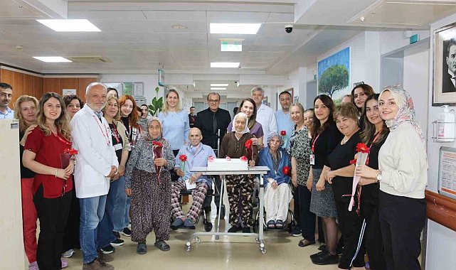 Yaşlılar haftasında palyatif servis hastalarına moral ziyareti