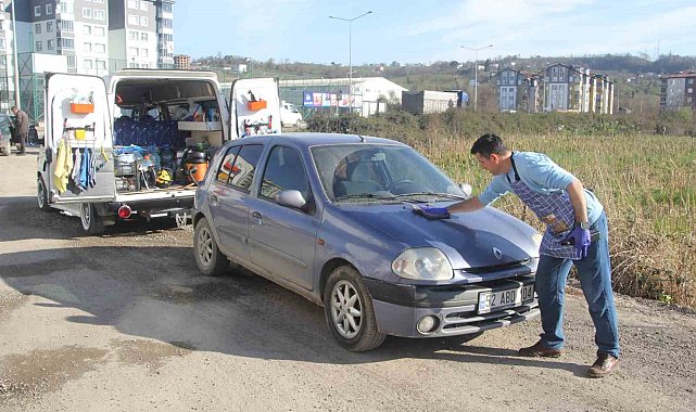 Yöneticiliği bıraktı, küresel ısınmaya karşı 'mobil ve susuz' araç yıkama başlattı