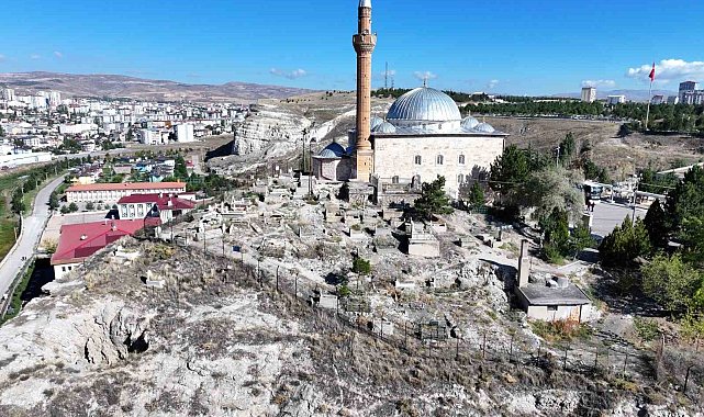 Yukarı Tekke kayalıkları ıslah ediliyor