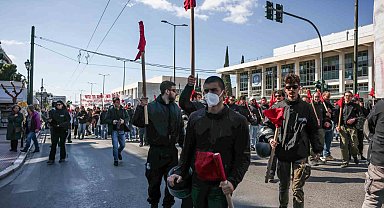 Yunanistan'da ABD ve İsrail'in İran'a yönelik saldırıları protesto edildi