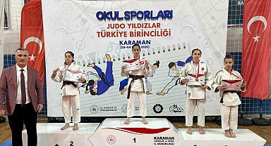 Yunusemreli judocular Karaman'dan 3 madalyayla döndü