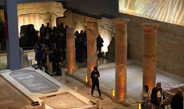 Zeugma Mozaik Müzesi'nde bayram yoğunluğu