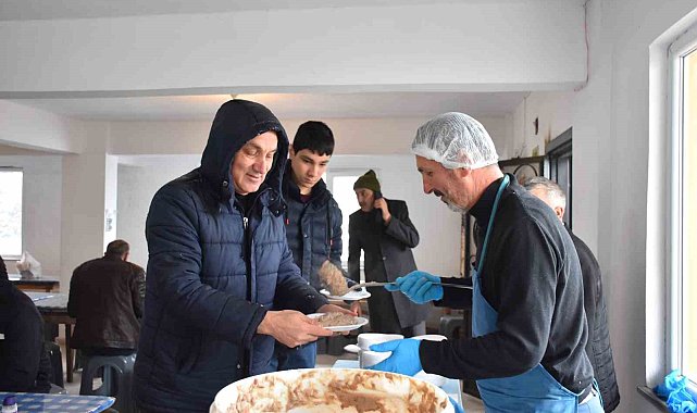 117 yıllık gelenekte ustalara vefa: 50 yıllık keşkekçiler ödüllendirildi