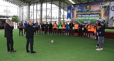 16. Kardelen Çiçeği Futbol Turnuvası "Özgür Gazze" temasıyla başladı