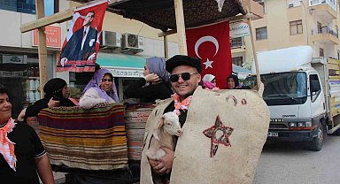 27. Geleneksel Kumluca Tarım ve Seracılık Festivali Yörük Göçü ile başladı