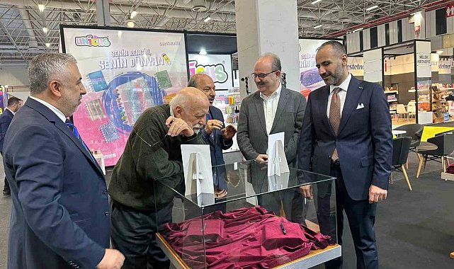 32'nci Kırtasiye Fuarı'na vatandaşlardan yoğun ilgi