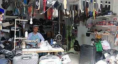 48 yıllık usta çalışma azmiyle gençlere örnek oluyor