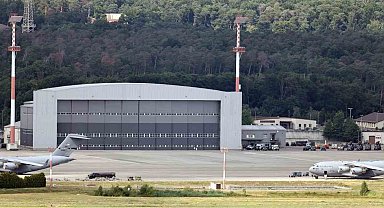 ABD'nin Almanya'nın 20 farklı bölgesinde yaklaşık 39 bin askeri bulunuyor