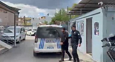 Adana'da çeşitli suçlardan aranan 5 hükümlü yakalandı