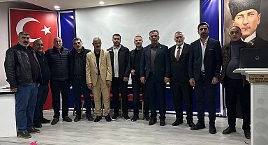 Ağrı Sanayi Sitesi Esnaf ve Sanatkârlar Birliği Derneği seçimlerinde Hayati Bekis başkan seçildi
