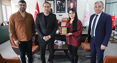 Ağrı'da Müdür Çelebi, genç yetenek Lavin Türfent'i ağırladı