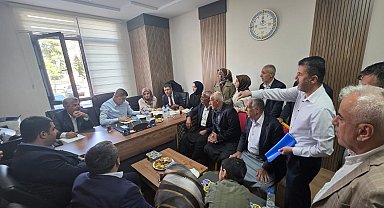 AK Parti'de "Halk Günü" Buluşması