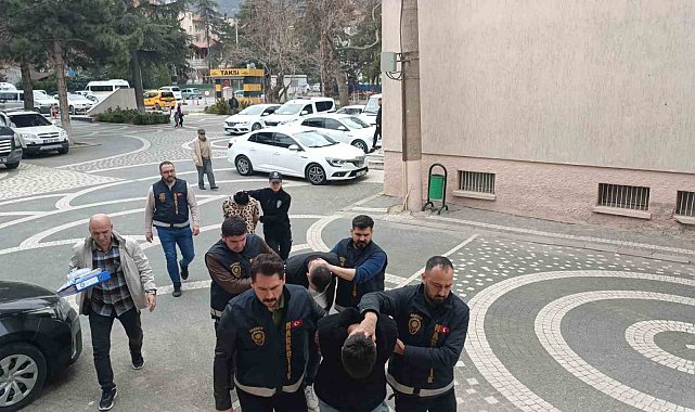 Akşehir'de uyuşturucu operasyonu: 3 tutuklama